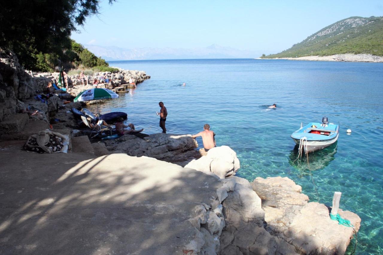 Apartments By The Sea Cove Zarace - Gdinj, Hvar - 4598 Esterno foto