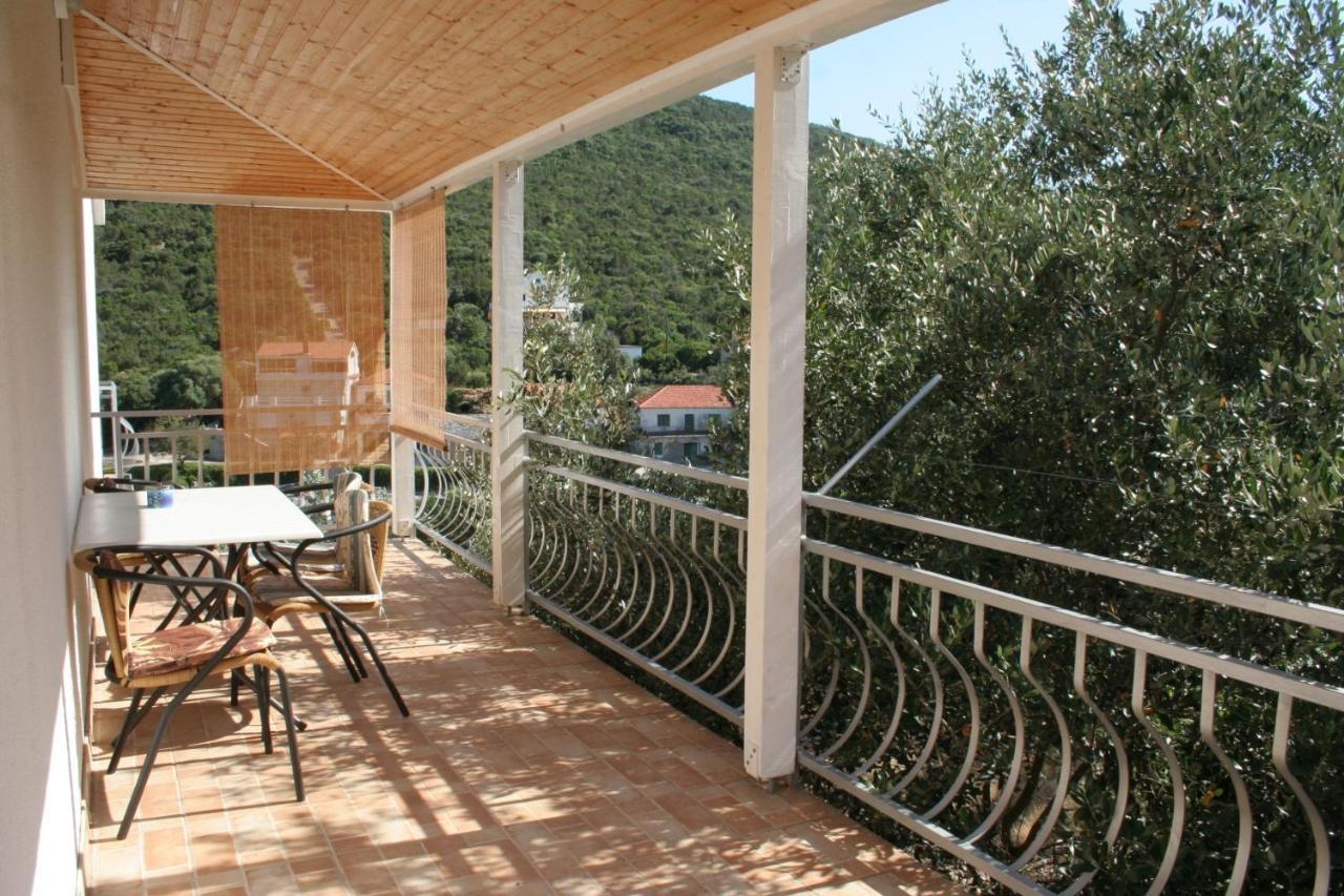 Apartments By The Sea Cove Zarace - Gdinj, Hvar - 4598 Esterno foto