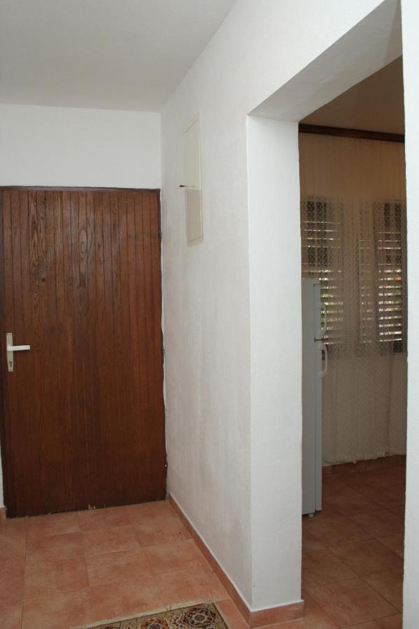 Apartments By The Sea Cove Zarace - Gdinj, Hvar - 4598 Esterno foto