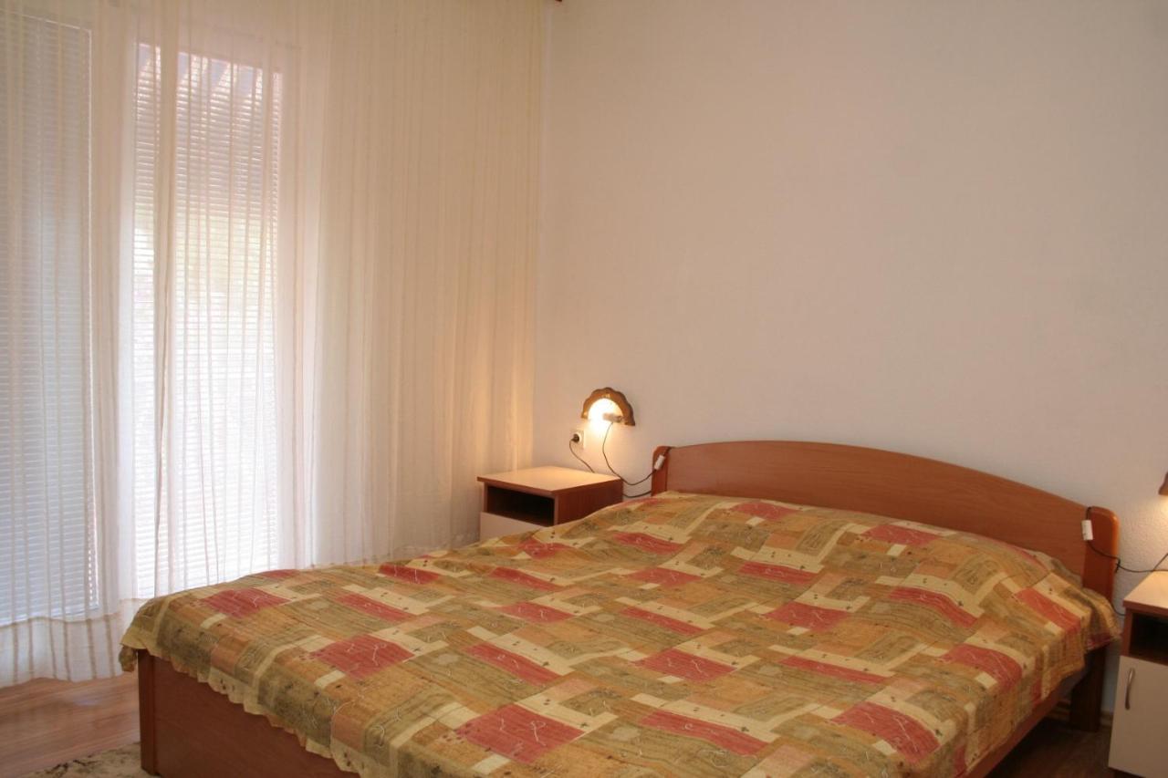 Apartments By The Sea Cove Zarace - Gdinj, Hvar - 4598 Esterno foto