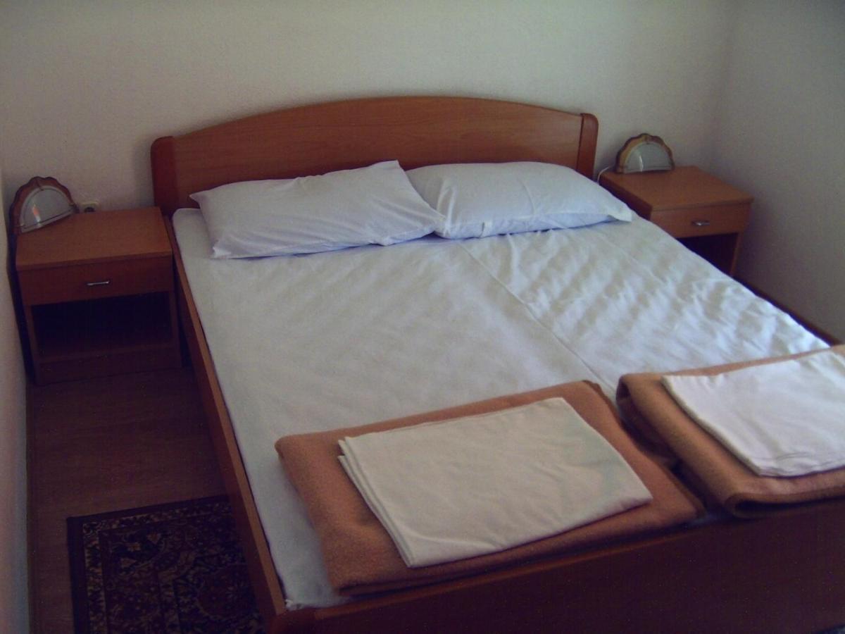 Apartments By The Sea Cove Zarace - Gdinj, Hvar - 4598 Esterno foto