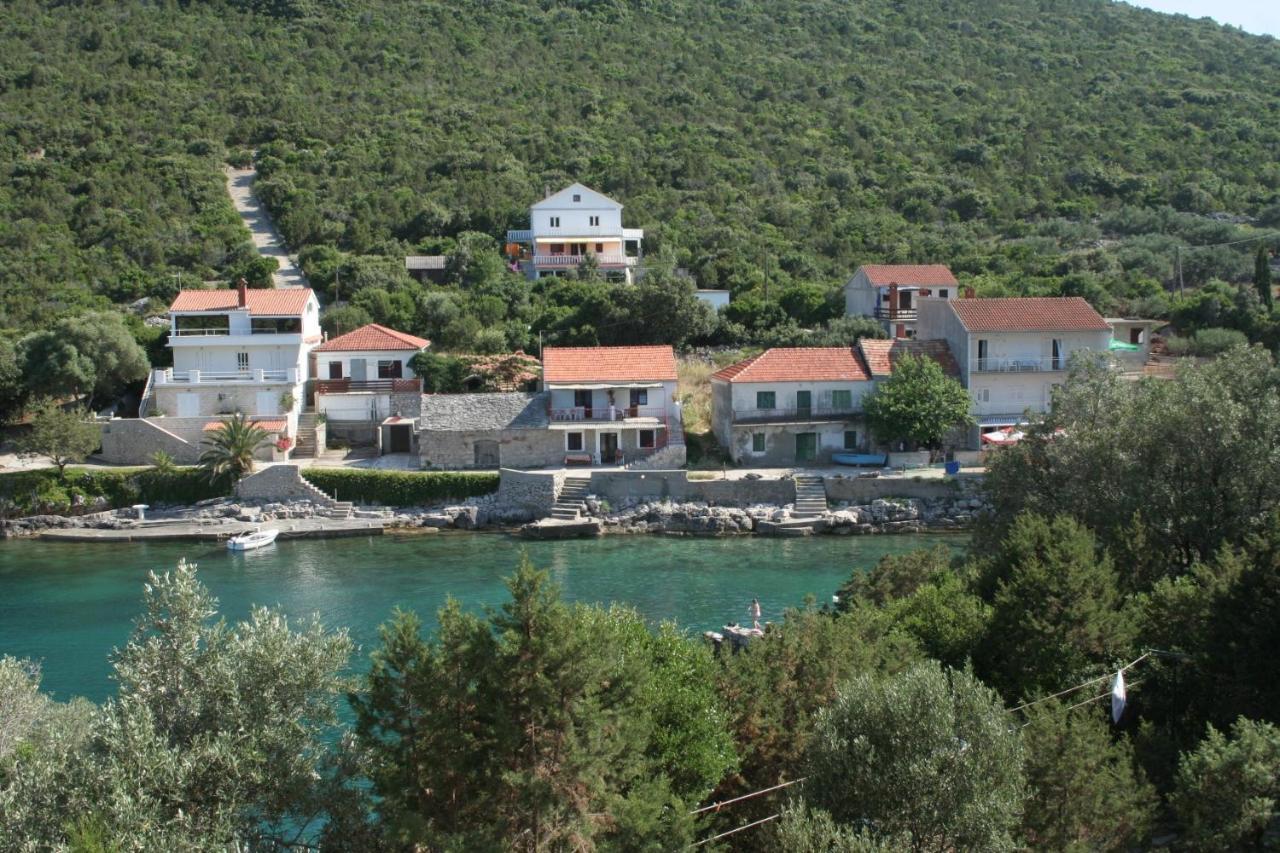 Apartments By The Sea Cove Zarace - Gdinj, Hvar - 4598 Esterno foto
